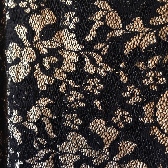 Beautiful dressy dress - Picture 5 of 6